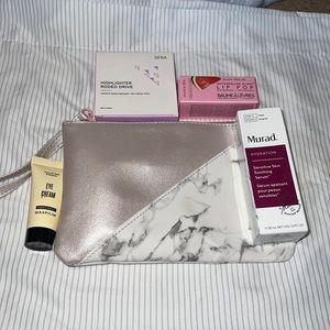 IPSY gift set with bag